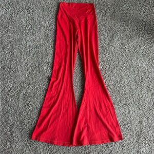 Red Flared Yoga Pants M